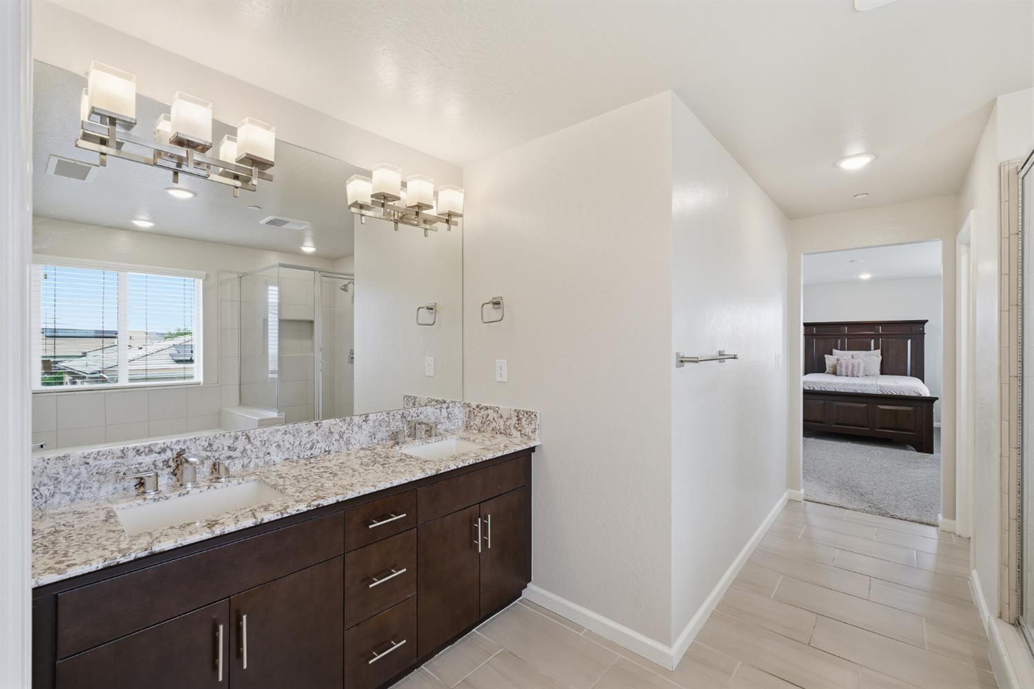 503 Cathedral Court Madera, CA 93636 - Photo 23 of 56