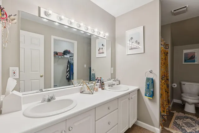 $579,000 | 20 Ephraim Tyler Way, Unit 20, Kennebunk, ME 04043