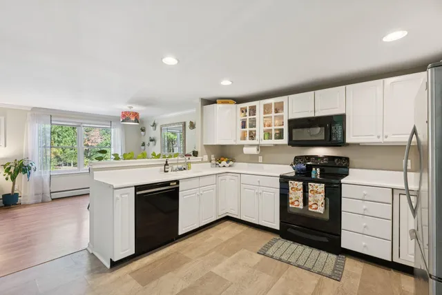 $579,000 | 20 Ephraim Tyler Way, Unit 20, Kennebunk, ME 04043