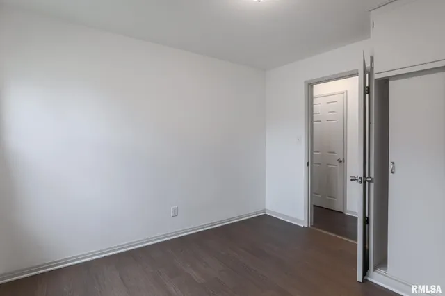 $175,000 | 901 West Forrest Hill Avenue, Peoria, IL 61604