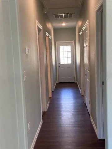 $1,690 | 1003 South 1st Street, Sherman, TX 75090