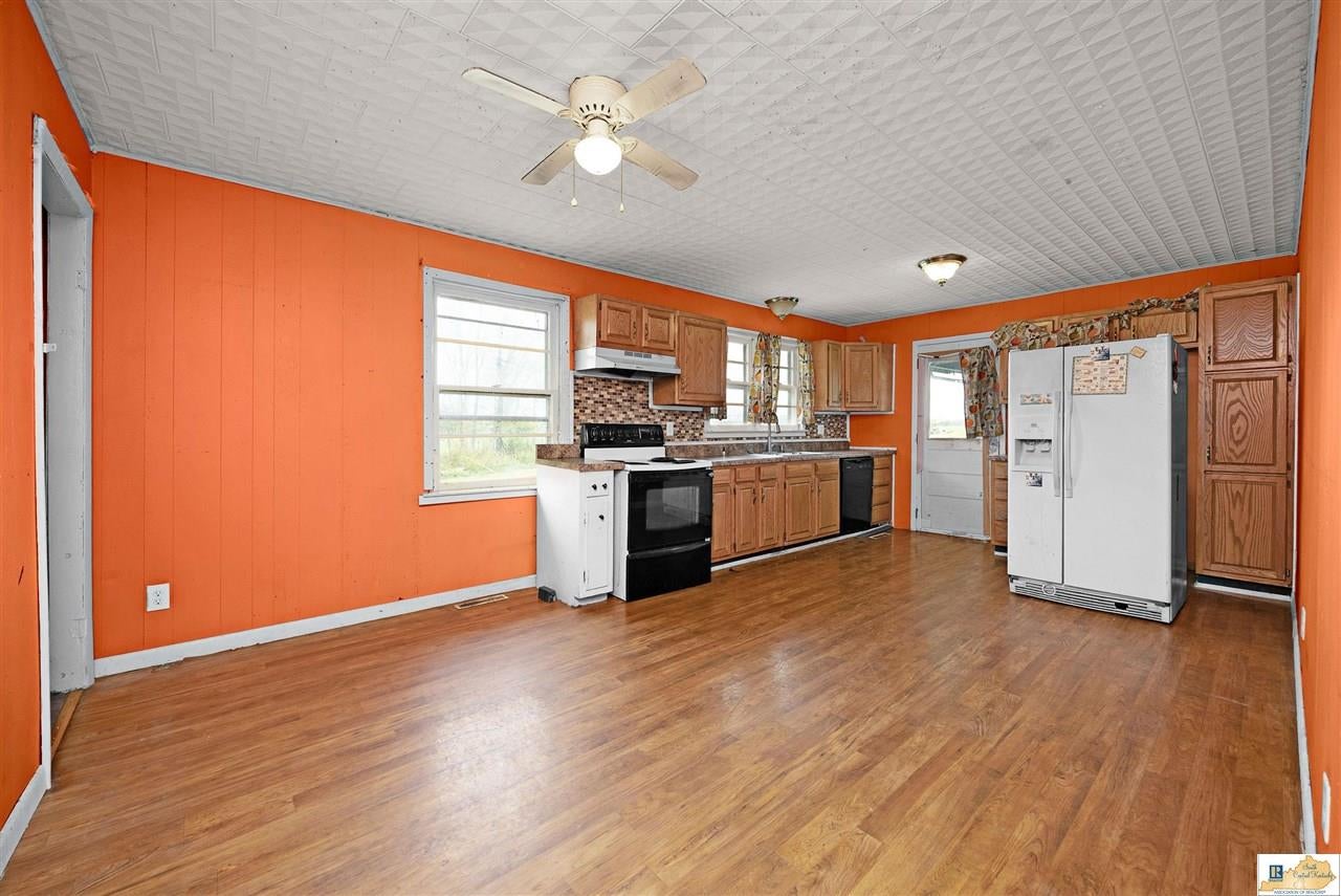 3522 Sulphur Well Center Road Edmonton, KY 42129 - Photo 11 of 35 Gallery Image 11
