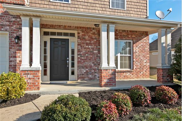 1333 Chapmans Retreat Drive Spring Hill, TN 37174 - Photo 2 of 19