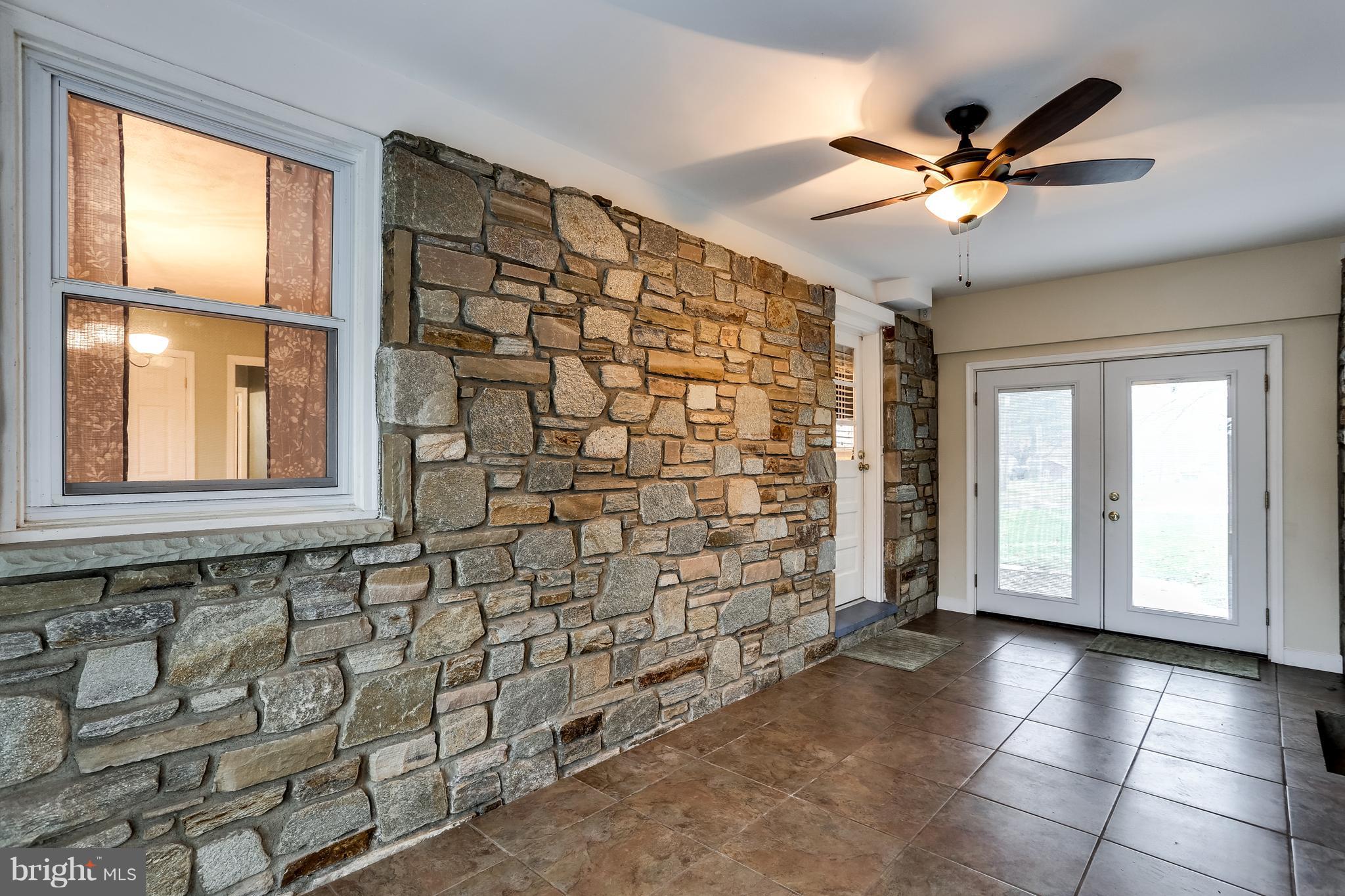 2100 Bethel Road Finksburg, MD 21048 - Photo 3 of 36 Breezeway Entry to Kitchen and Garage