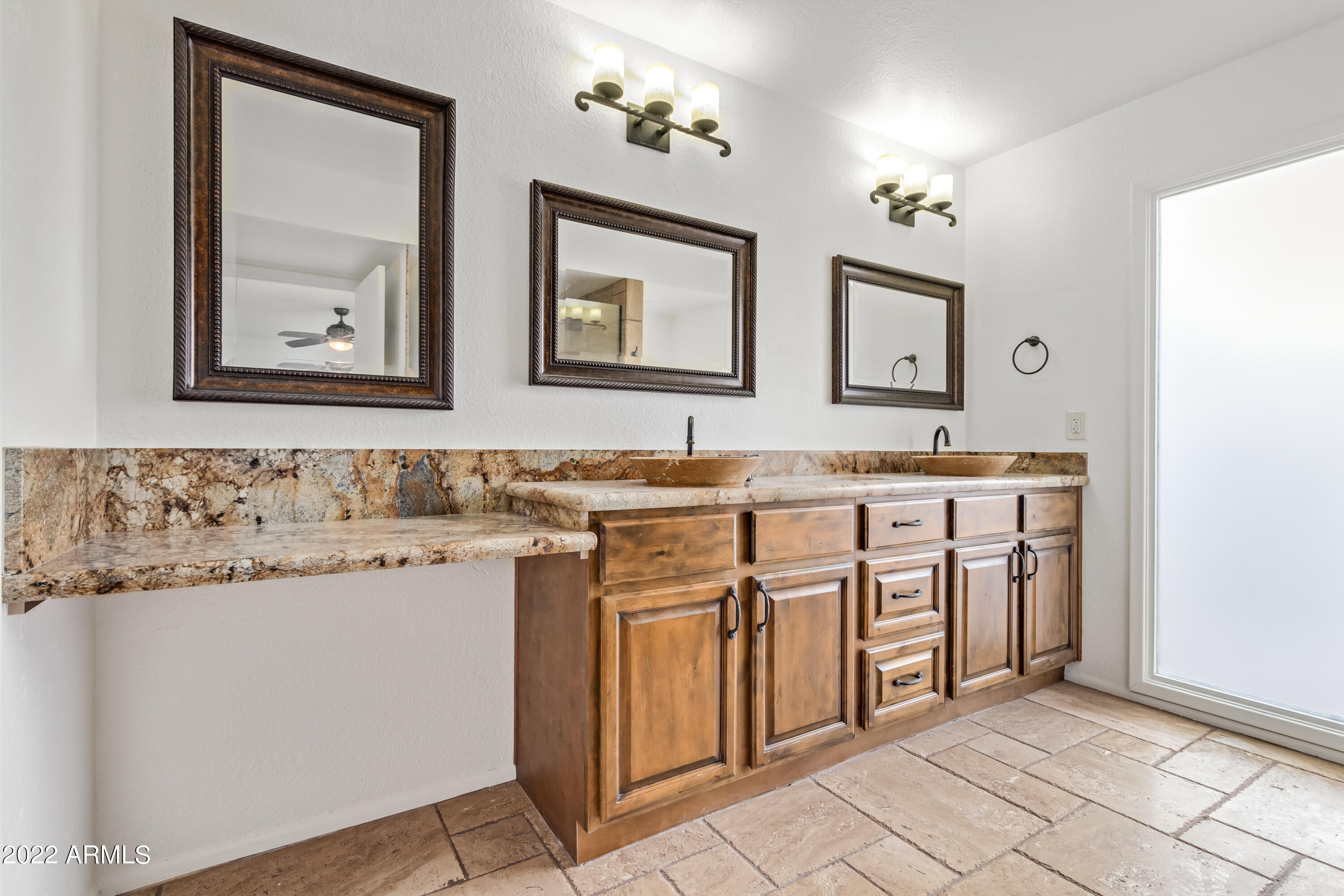 18425 Stirrup Lane Rio Verde, AZ 85263 - Photo 17 of 37 Owners Suite Bath