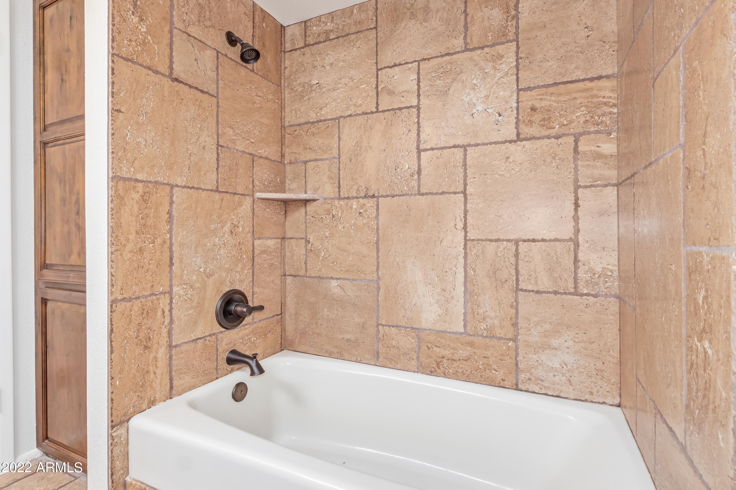18425 Stirrup Lane Rio Verde, AZ 85263 - Photo 25 of 37 Guest/Hall Bath