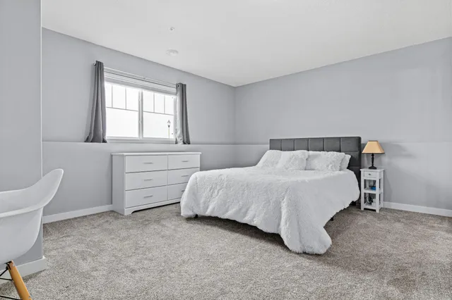 $410,000 | 7538 38th Street North, Oakdale, MN 55128