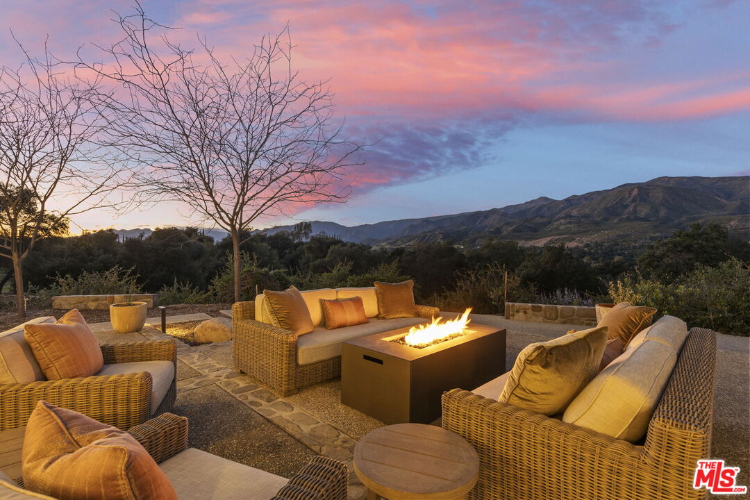 11400 Topa Vista Road Santa Paula, CA 93060 - Photo 9 of 42