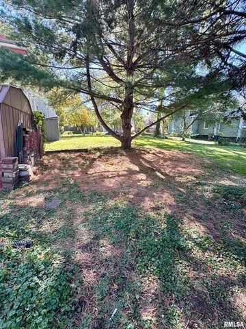 $1,450 | 716 46th Street, Rock Island, IL 61201