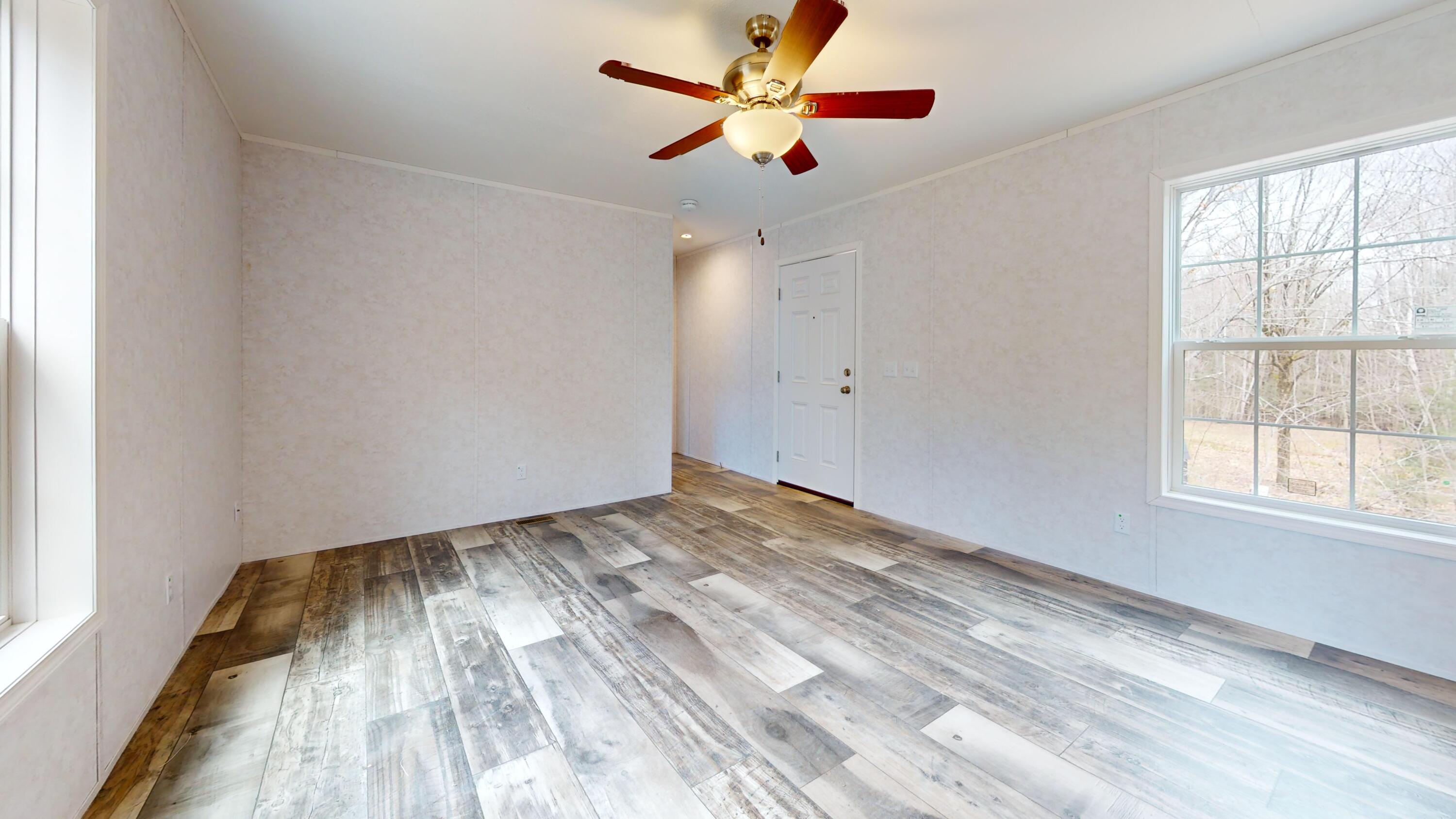 26 Fire Rd DC-1 Mount Vernon, ME 04352 - Photo 10 of 41 6.1 Living Room