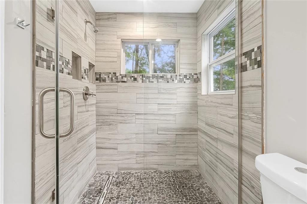 1409 Bridges Avenue Southwest Atlanta, GA 30310 - Photo 16 of 24 Gallery Image 16