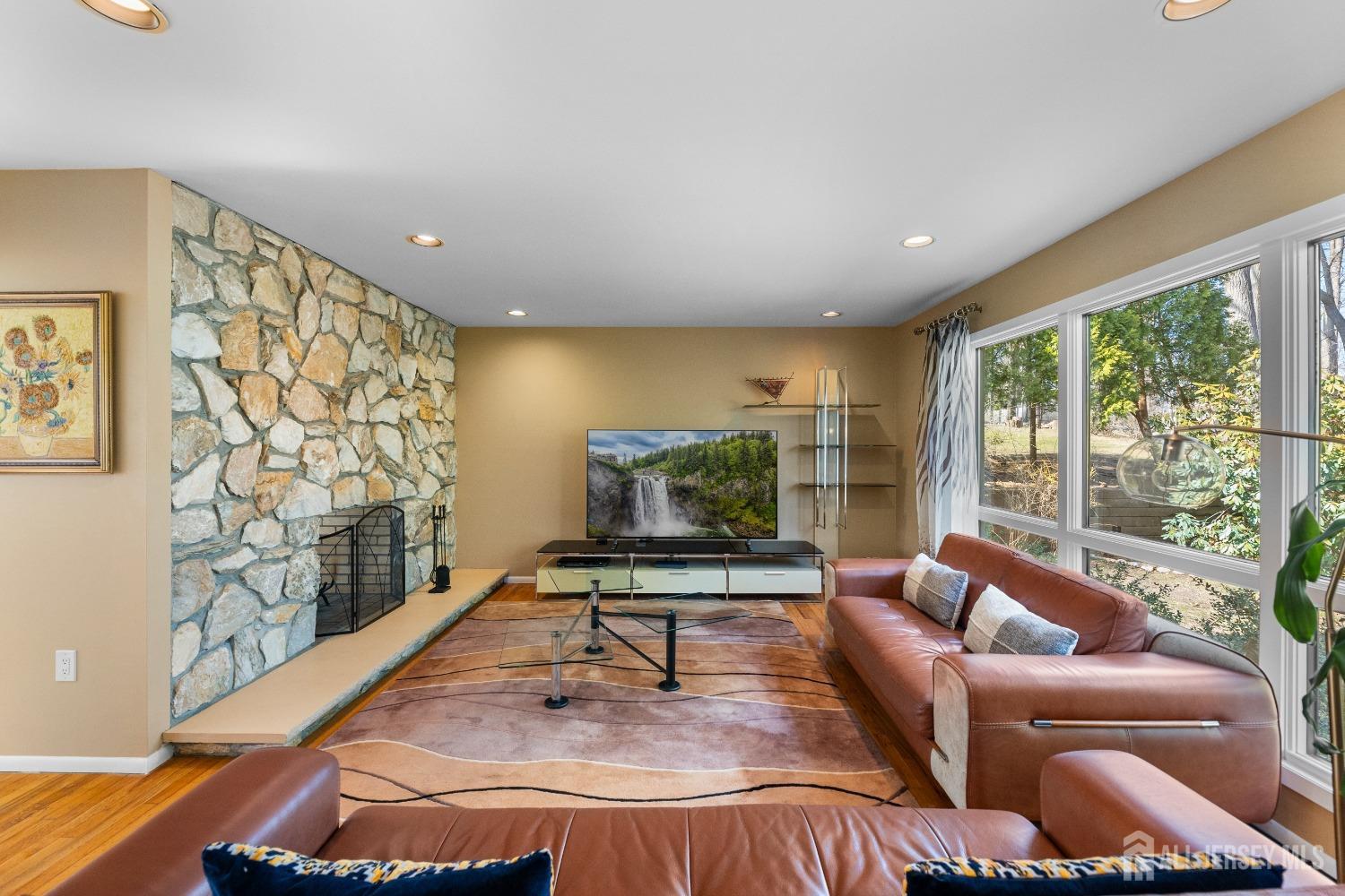 1 Cherokee Road East Brunswick, NJ 08816 - Photo 17 of 66 Gallery Image 17