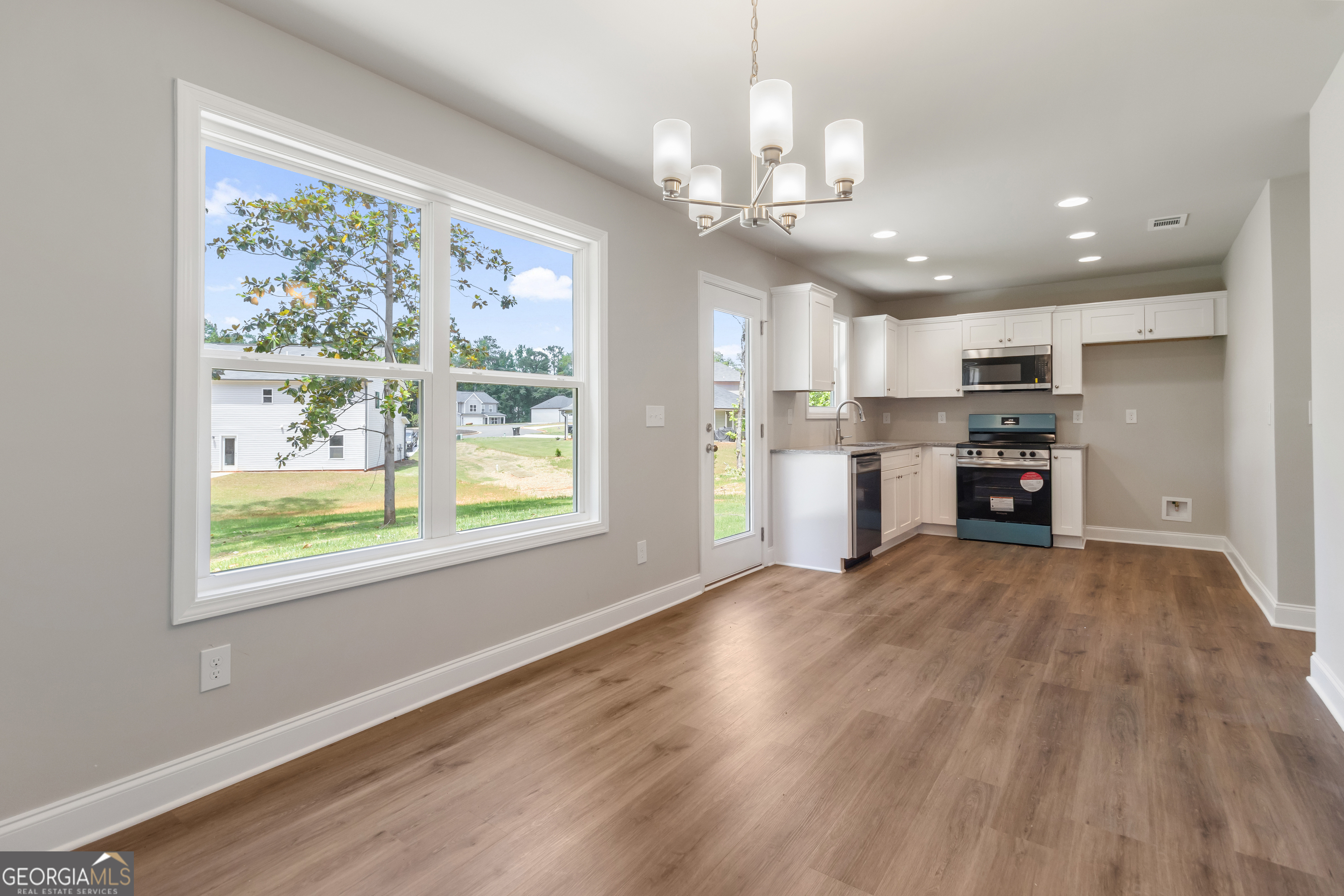 68 Davis Lake Road Thomaston, GA 30286 - Photo 9 of 24