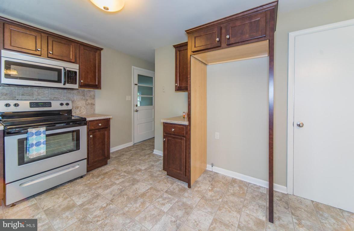 978 Anderson Ferry Road Mount Joy, PA 17552 - Photo 4 of 17 Gallery Image 4