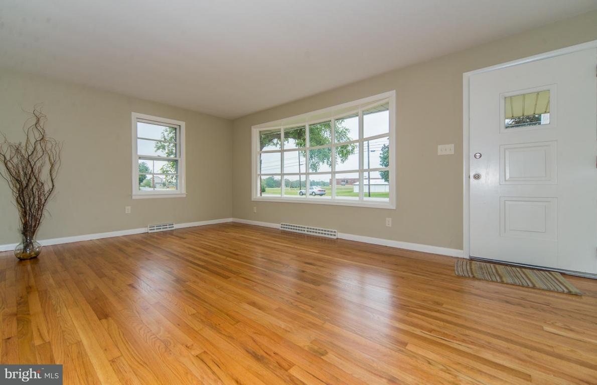 978 Anderson Ferry Road Mount Joy, PA 17552 - Photo 8 of 17 Gallery Image 8