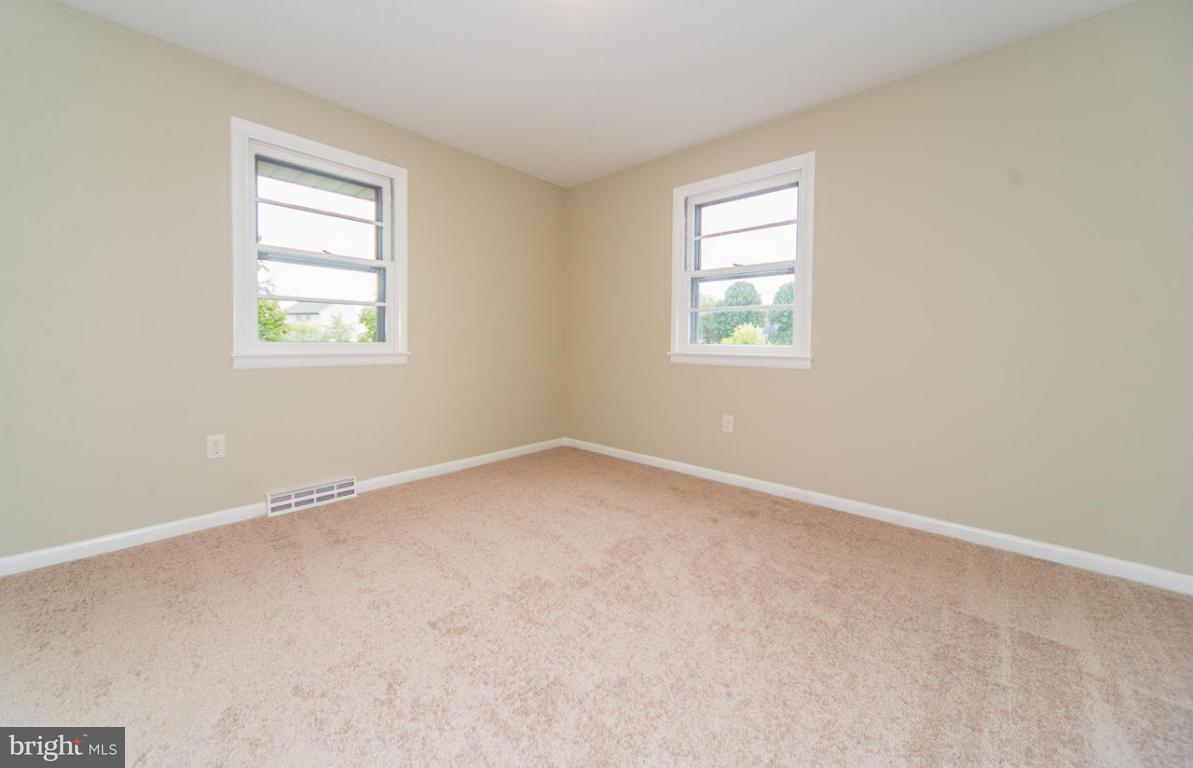 978 Anderson Ferry Road Mount Joy, PA 17552 - Photo 9 of 17 Gallery Image 9