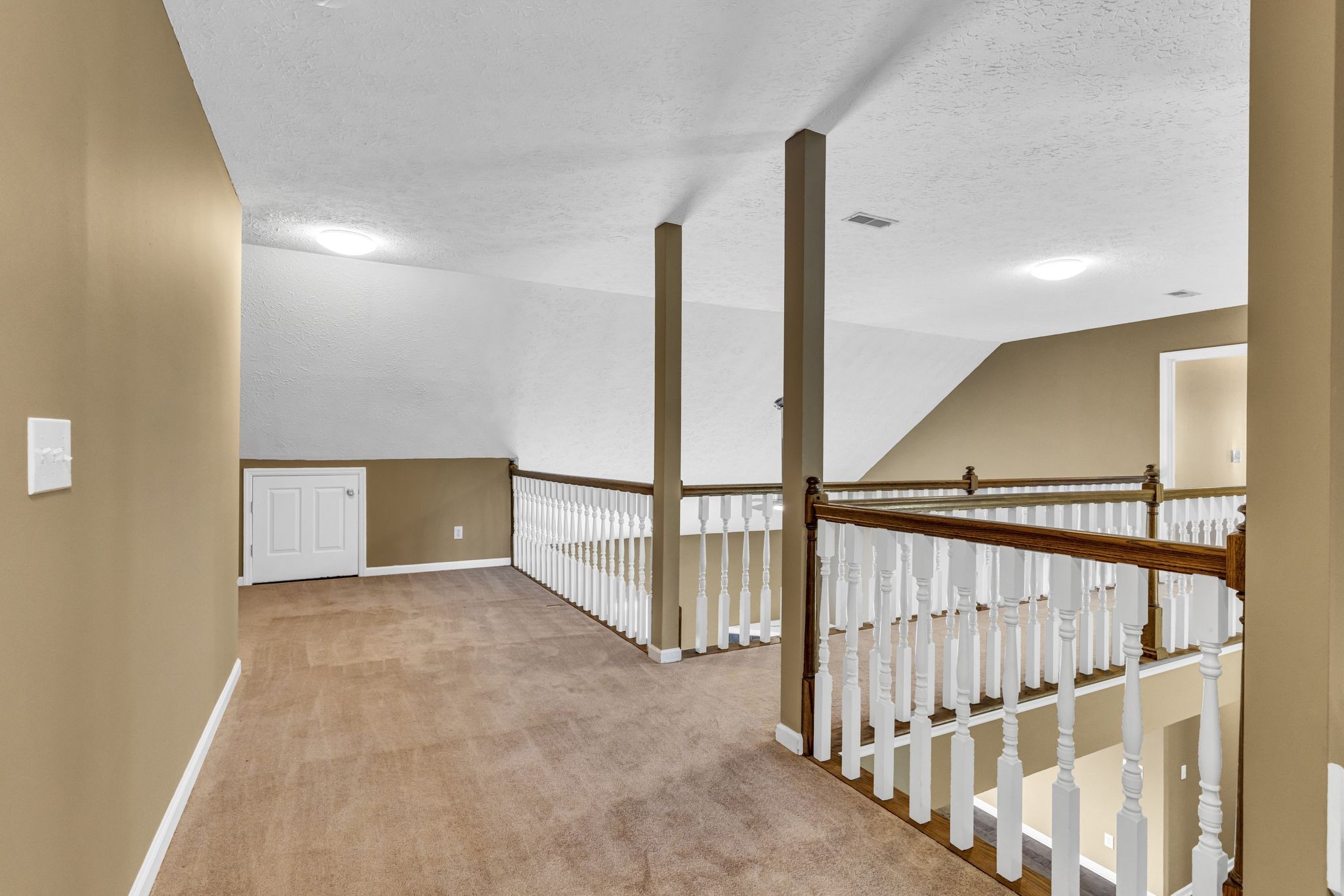 6689 East Benton Road Springfield, TN 37172 - Photo 31 of 44 a view of entryway