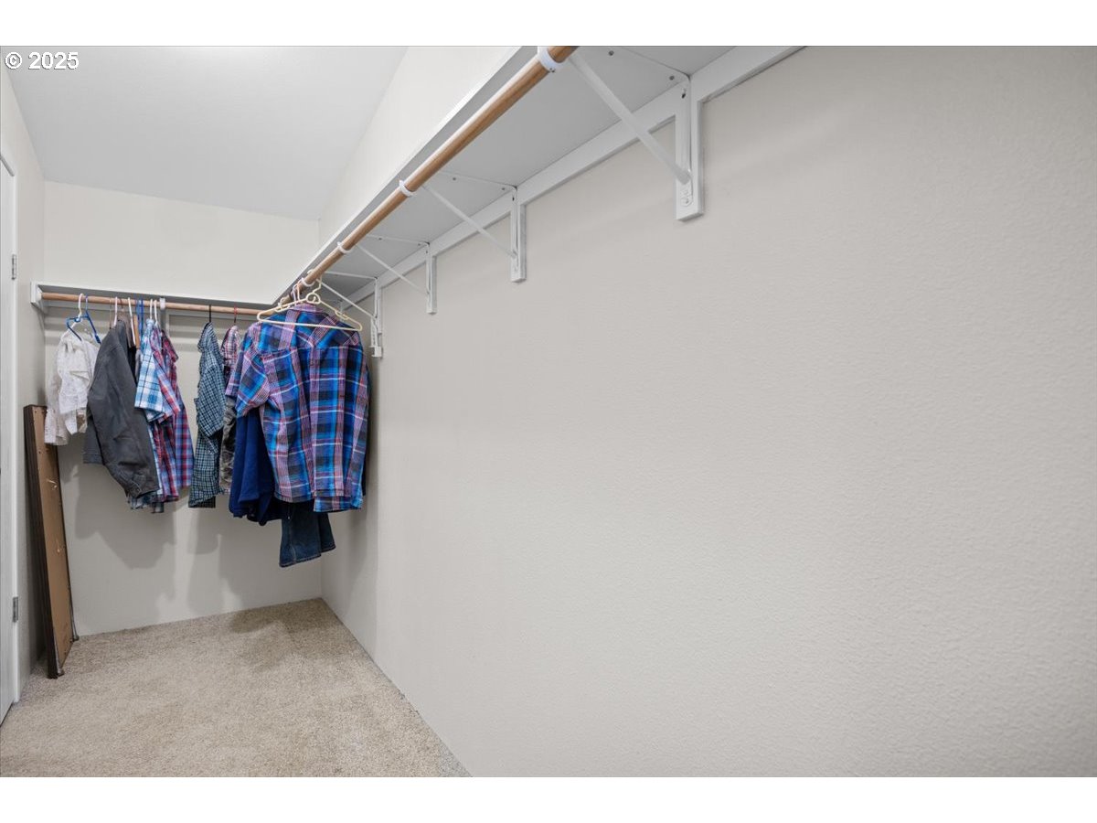 2358 Upper Cow Creek Road Azalea, OR 97410 - Photo 13 of 33