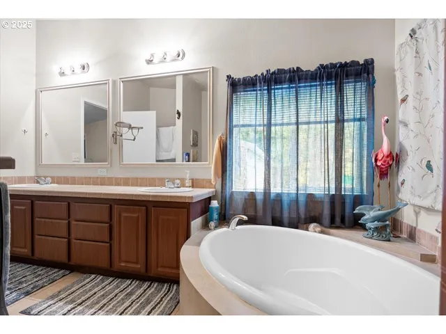 $695,000 | 2358 Upper Cow Creek Road, Azalea, OR 97410