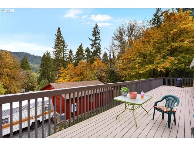 $695,000 | 2358 Upper Cow Creek Road, Azalea, OR 97410