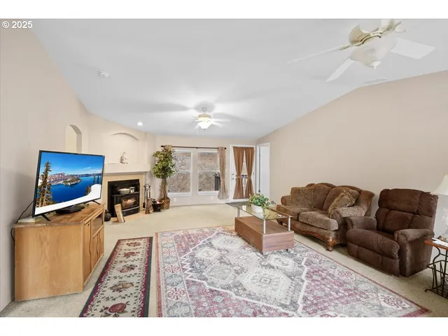 $695,000 | 2358 Upper Cow Creek Road, Azalea, OR 97410