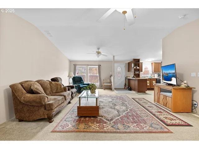 $695,000 | 2358 Upper Cow Creek Road, Azalea, OR 97410