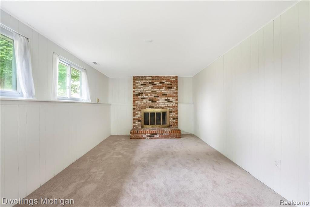 42044 Saltz Road Canton, MI 48187 - Photo 13 of 19