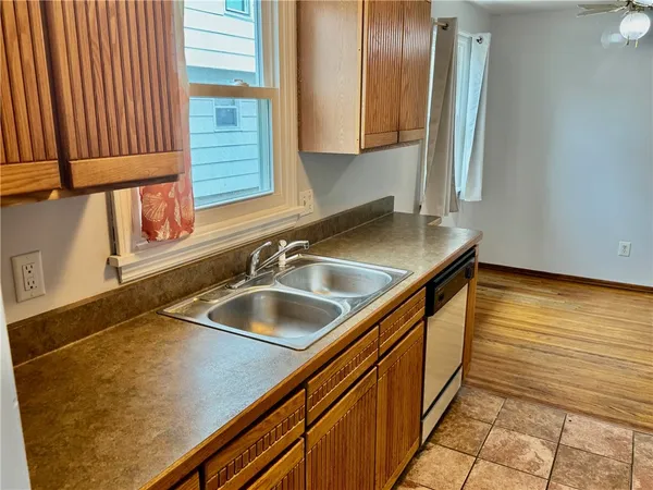 $1,750 | 214 East Spruce Street, East Rochester, NY 14445