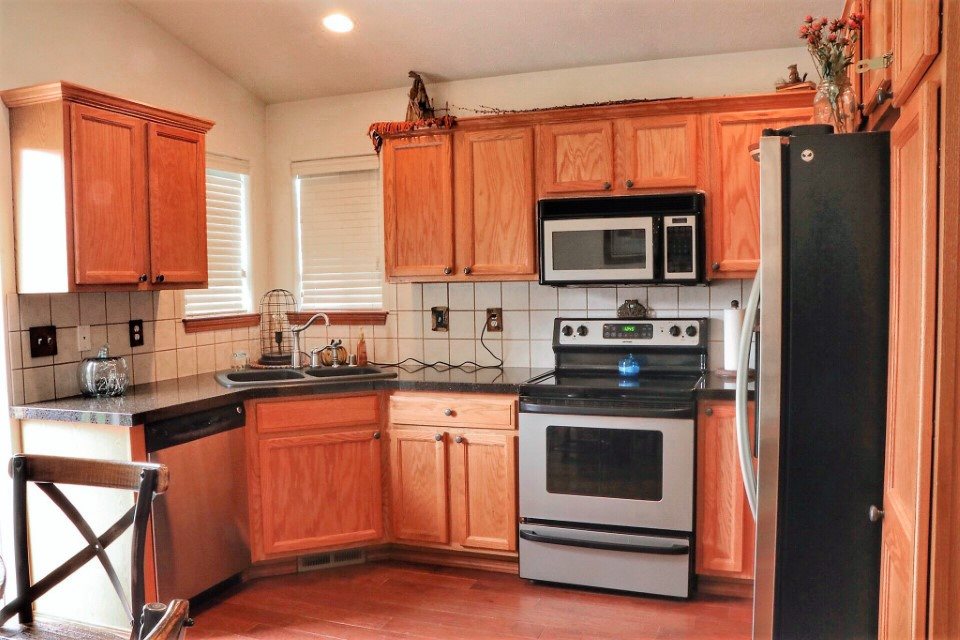 1609 North Edgerton Road Spokane Valley, WA 99212 - Photo 8 of 20 Gallery Image 8