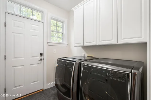 $724,999 | 136 South Belvedere Drive, Hampstead, NC 28443