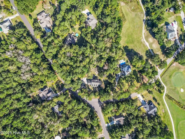 $724,999 | 136 South Belvedere Drive, Hampstead, NC 28443