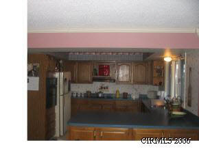 319 Christopher Road Sweetser, IN 46987 - Photo 5 of 10