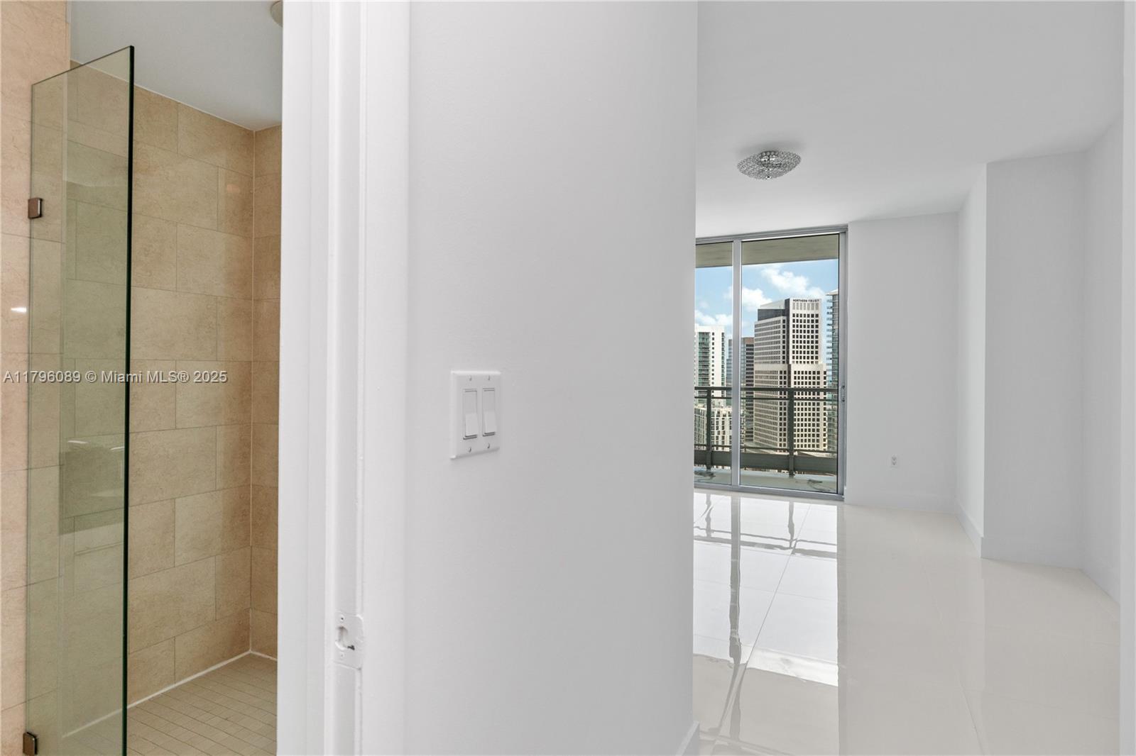 90 Southwest 3rd Street, Unit 3501 Miami, FL 33130 - Photo 17 of 48 Gallery Image 17