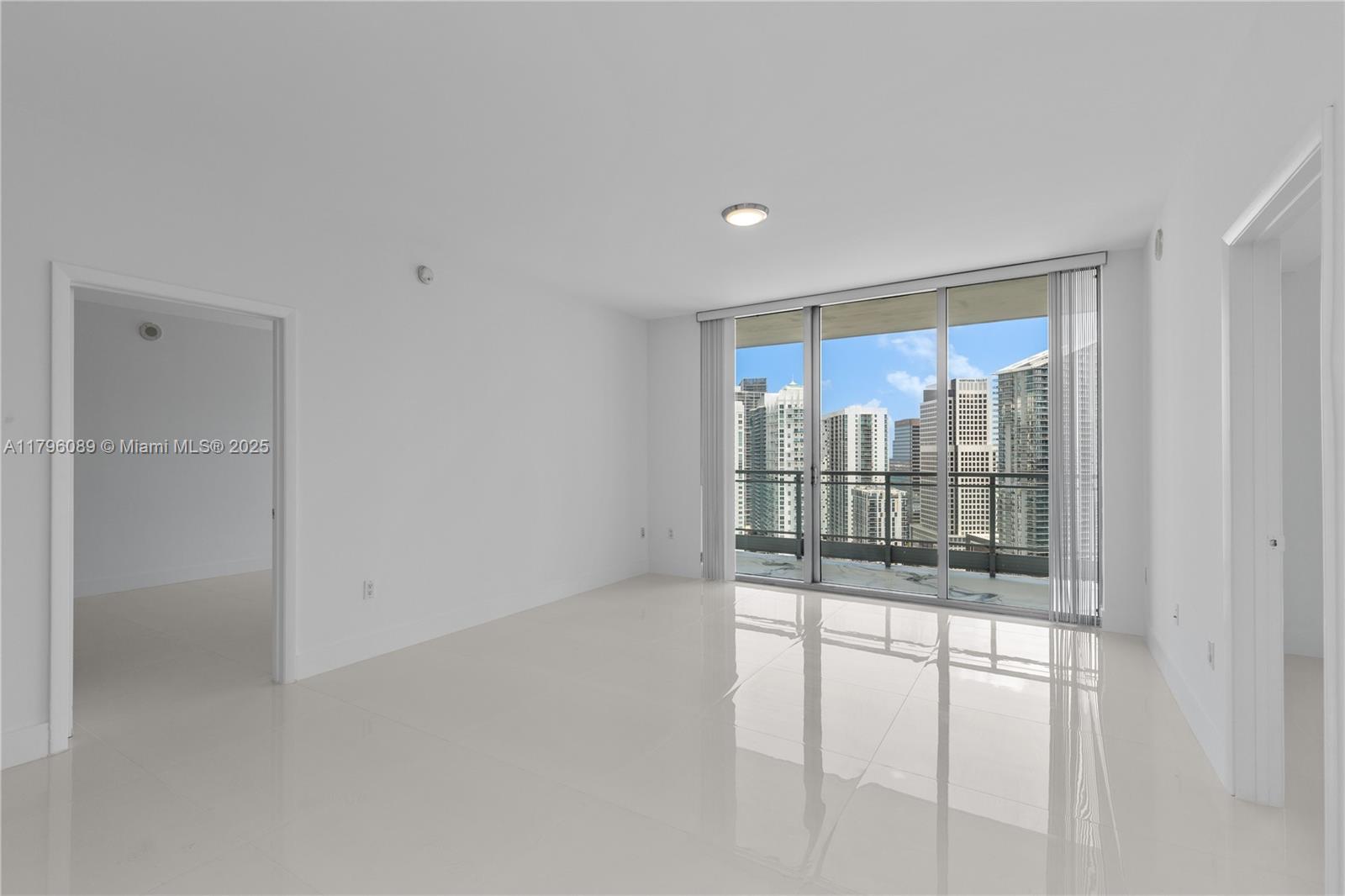 90 Southwest 3rd Street, Unit 3501 Miami, FL 33130 - Photo 24 of 48 Gallery Image 24