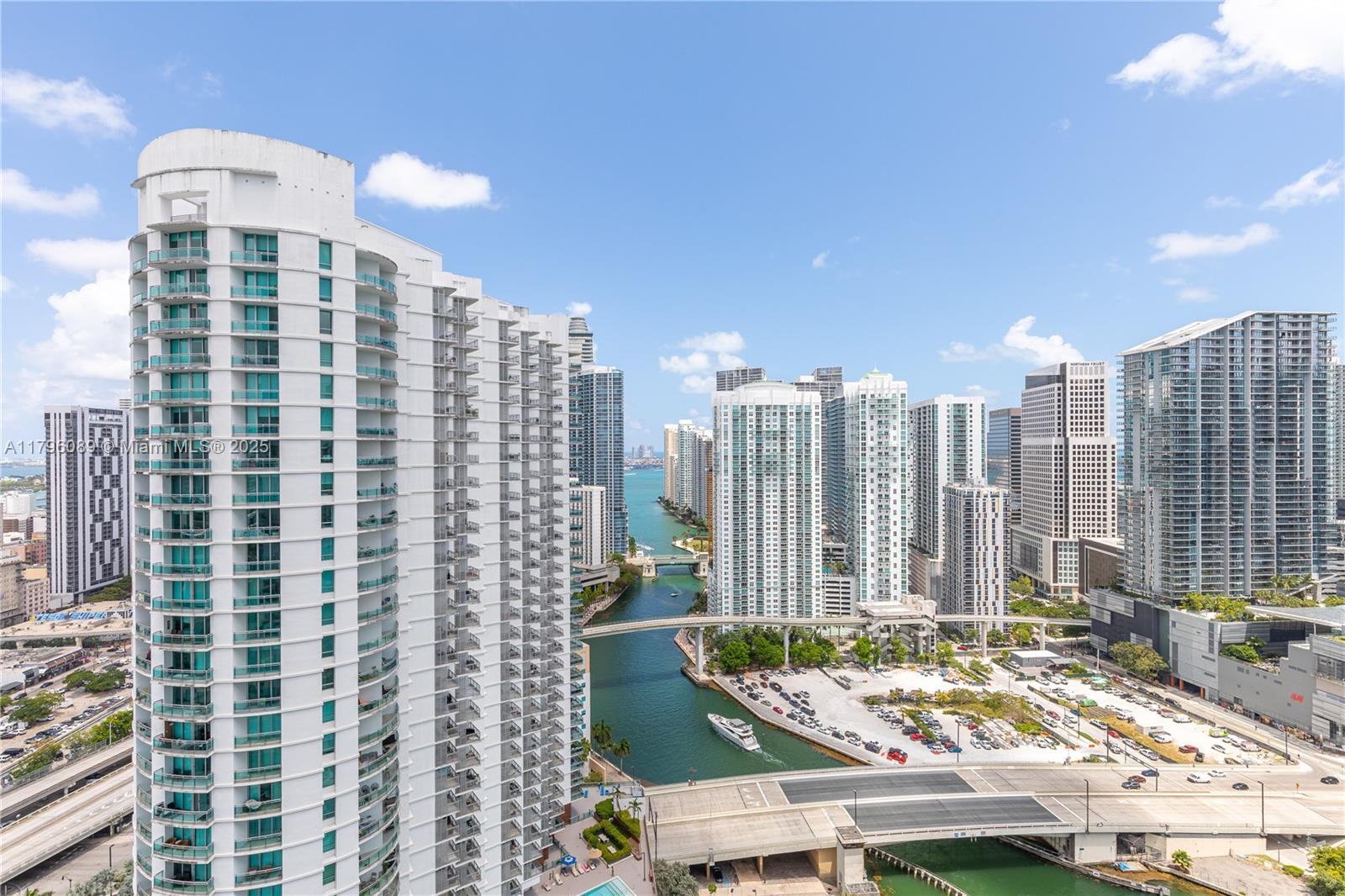 90 Southwest 3rd Street, Unit 3501 Miami, FL 33130 - Photo 33 of 48 Gallery Image 33