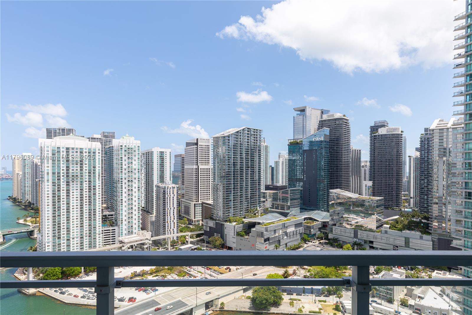 90 Southwest 3rd Street, Unit 3501 Miami, FL 33130 - Photo 39 of 48 Gallery Image 39