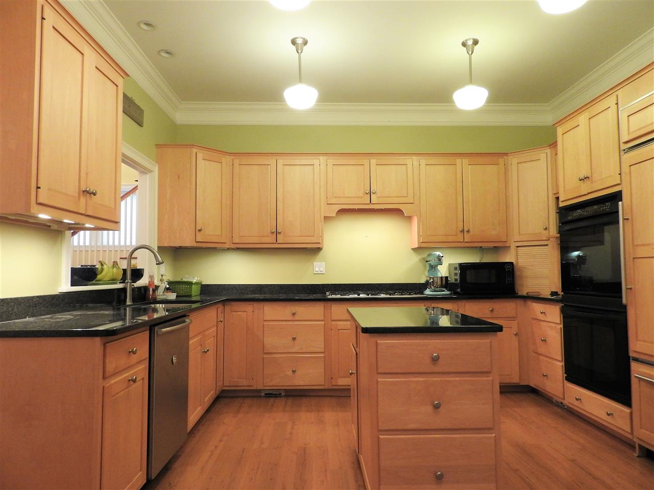 7 Ridgewood Lane Concord, NH 03301 - Photo 4 of 32 Gallery Image 4
