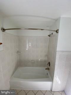 128 Copley Road Upper Darby, PA 19082 - Photo 16 of 25 Bath
