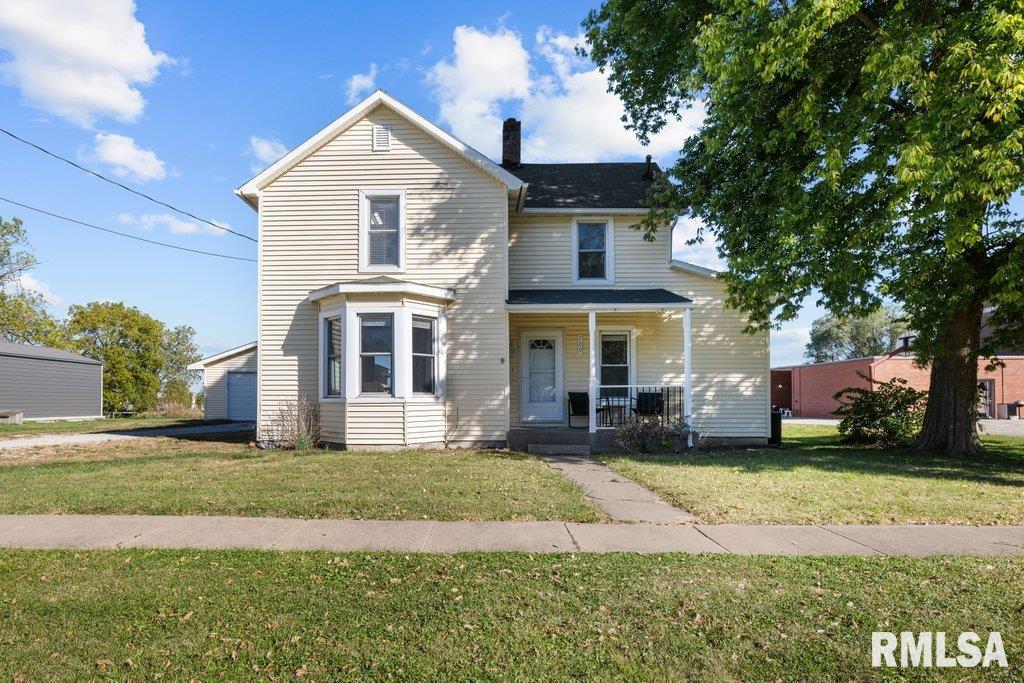 709 Edgington Street Reynolds, IL 61279 - Photo 1 of 28 Gallery Image 1