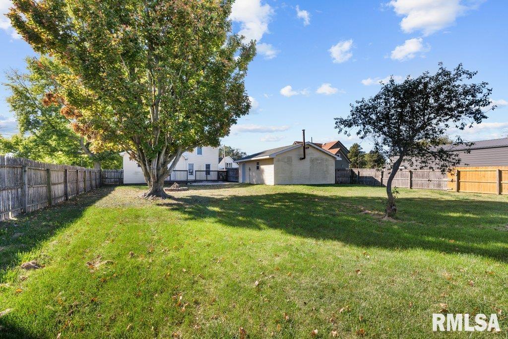 709 Edgington Street Reynolds, IL 61279 - Photo 26 of 28 Gallery Image 26