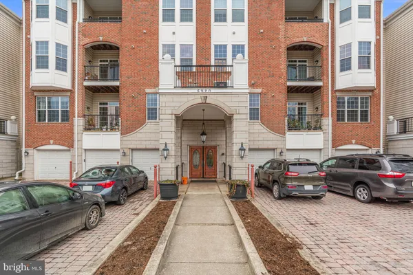 $575,000 | 5920 Great Star Drive, Unit 307, Clarksville, MD 21029