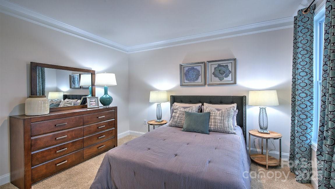 22 Fox Cove Road Hendersonville, NC 28792 - Photo 18 of 29