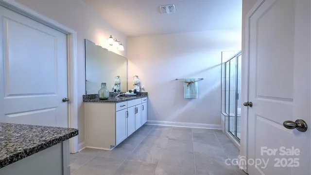 $499,765 | 22 Fox Cove Road, Hendersonville, NC 28792