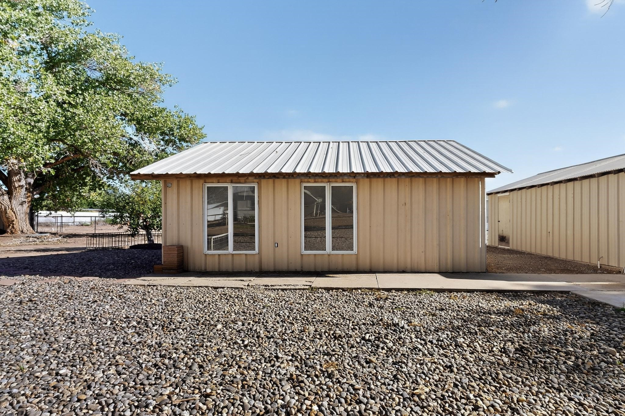8 Palomas Road Los Lunas, NM 87031 - Photo 39 of 47