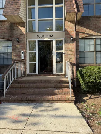 $334,900 | 1008 Hidden Village Drive, Perth Amboy, NJ 08861