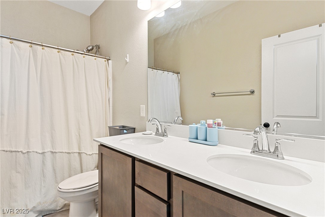 10331 Western Pine Avenue Las Vegas, NV 89166 - Photo 18 of 27