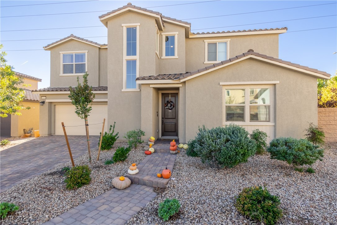 10331 Western Pine Avenue Las Vegas, NV 89166 - Photo 5 of 27