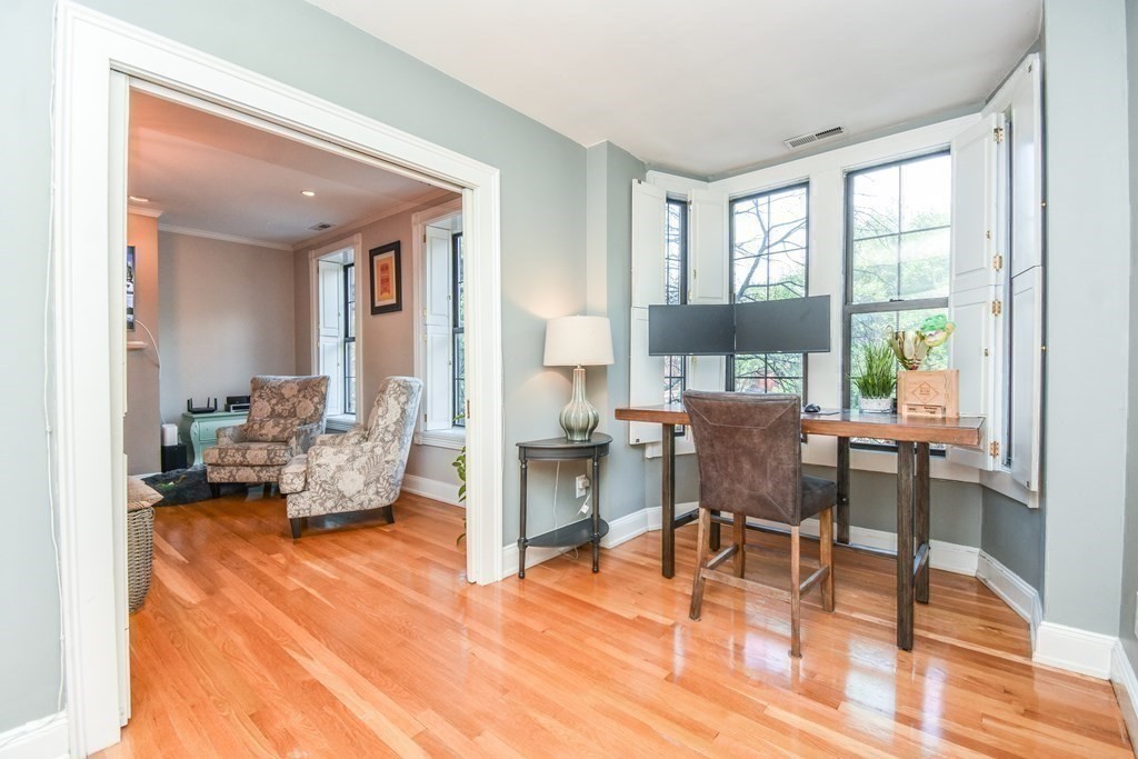 2 Monument Square, Unit 3 Boston, MA 02129 - Photo 13 of 18