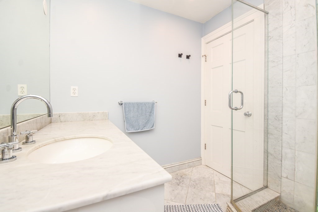 2 Monument Square, Unit 3 Boston, MA 02129 - Photo 15 of 18