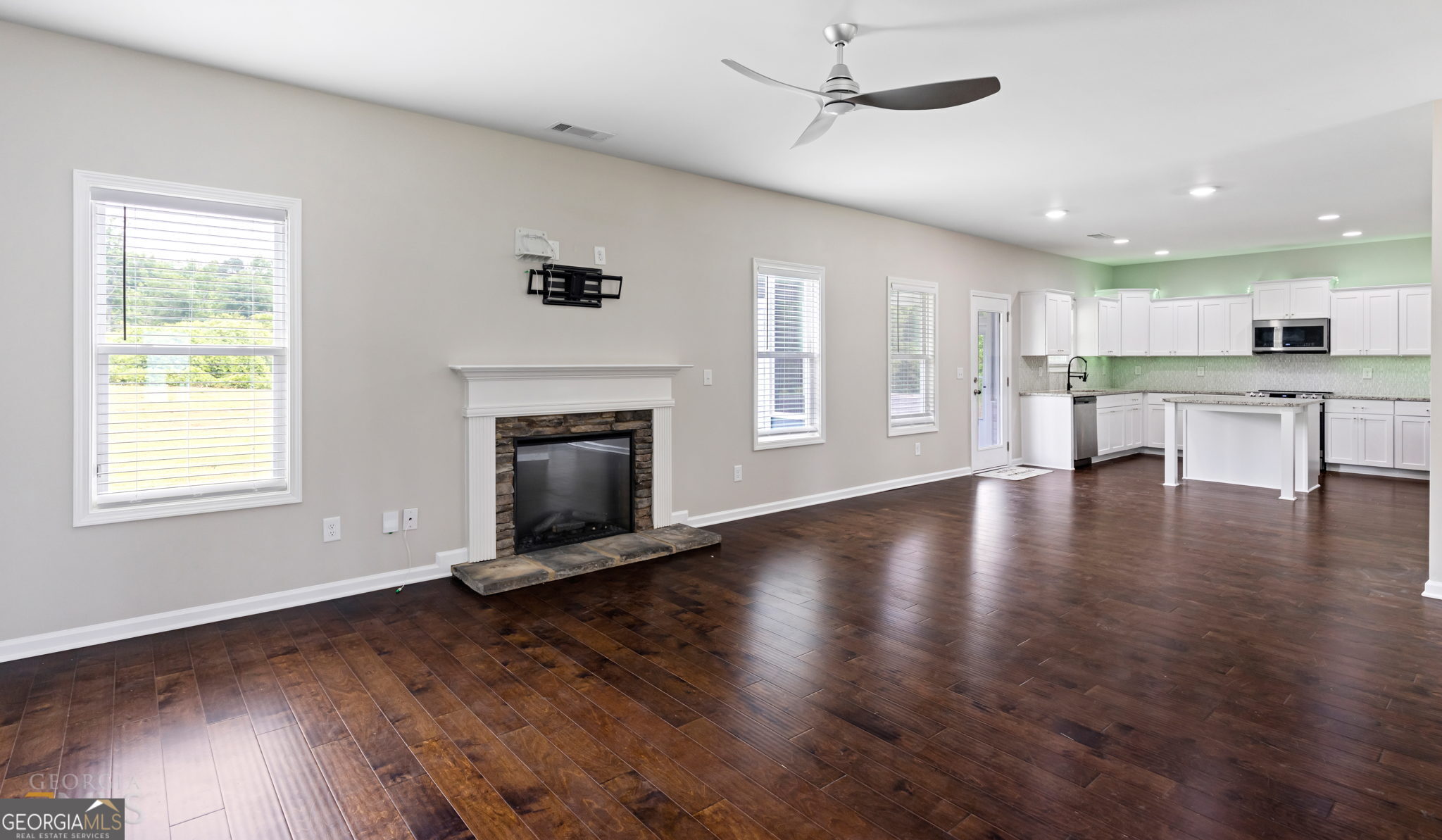 1140 Red Bud Circle Villa Rica, GA 30180 - Photo 11 of 34